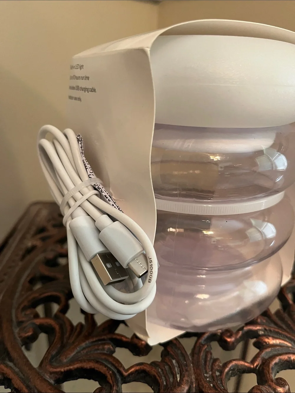 CLEAR Room Essentials LED Jewelry Storage Lamp 3 Settings - Rechargeable NWT